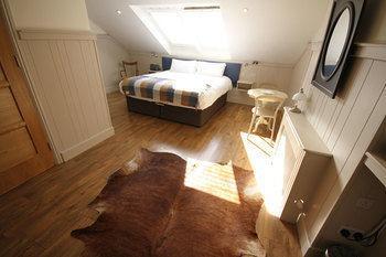 Quinlan & Cooke Boutique Townhouse Hotel Кахерсивен Екстериор снимка